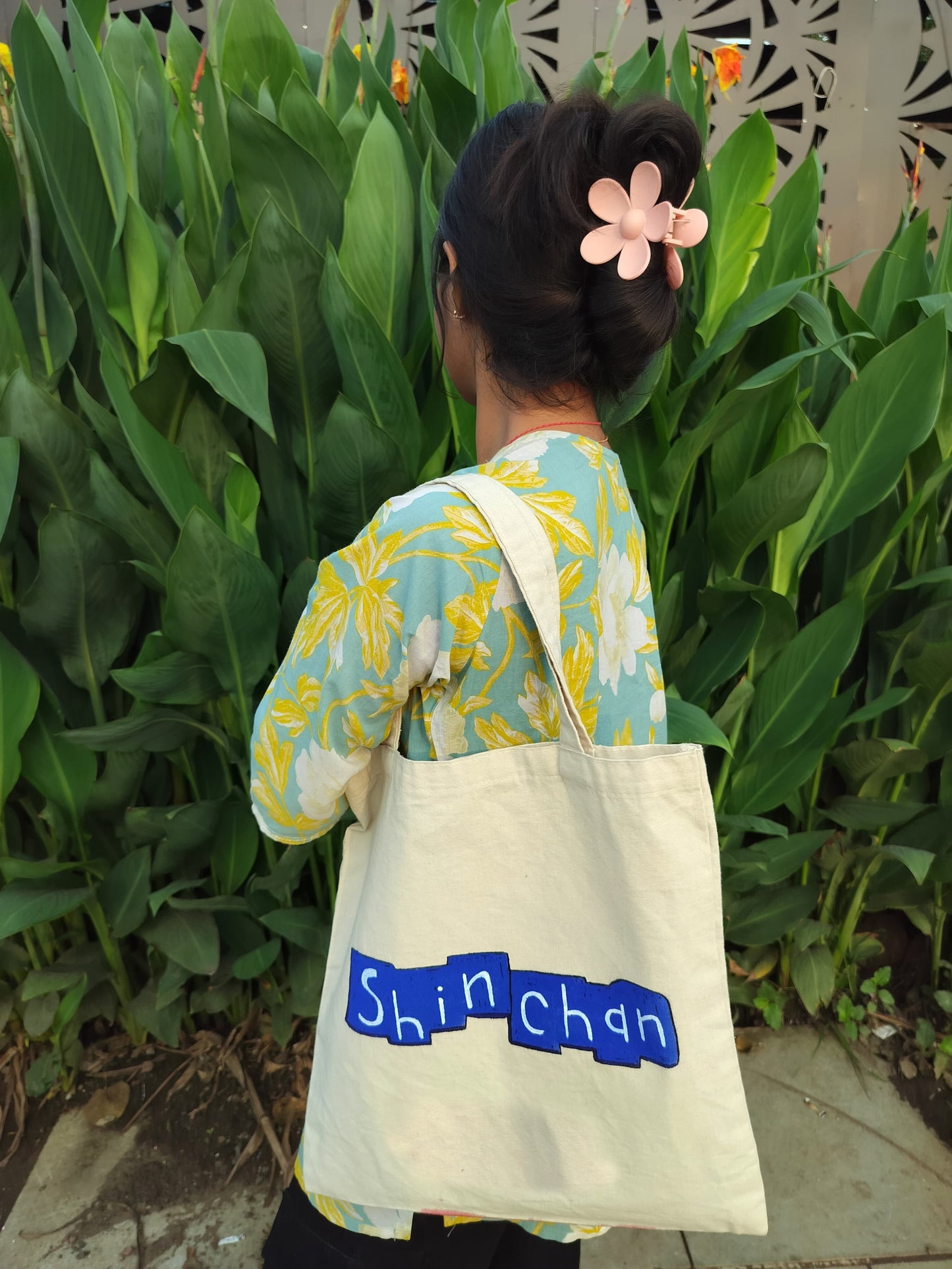 🖌️✨ Shinchan Tote Bag 🌼